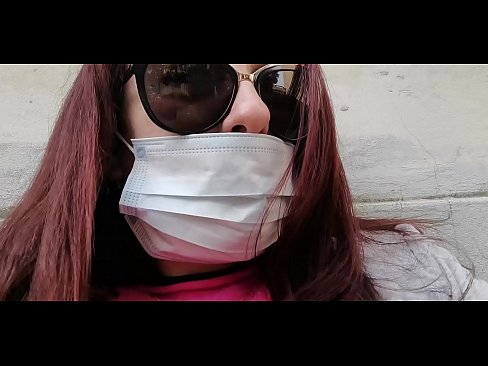 ❤️ Nicoletta si vendica di u so vicinu è piscia in u so garage (Special Covid19 Italian Quarantine) Video sessu à noi ❌️❤